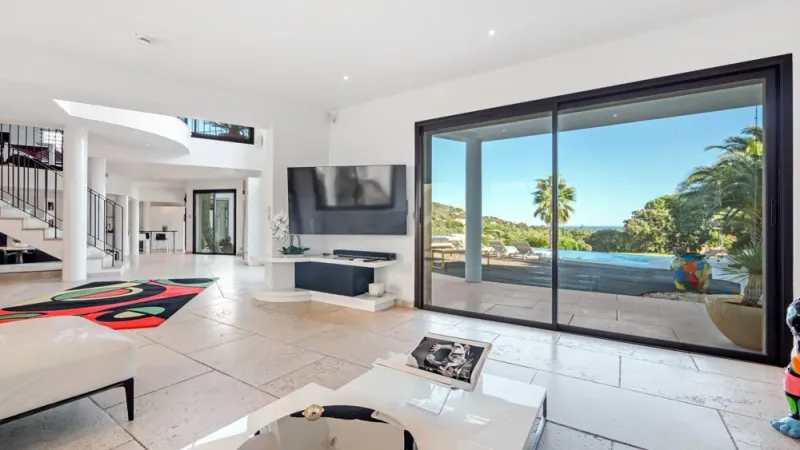Vente Maison contemporaine Grimaud 8 Pièces 380 m² - Photo 5