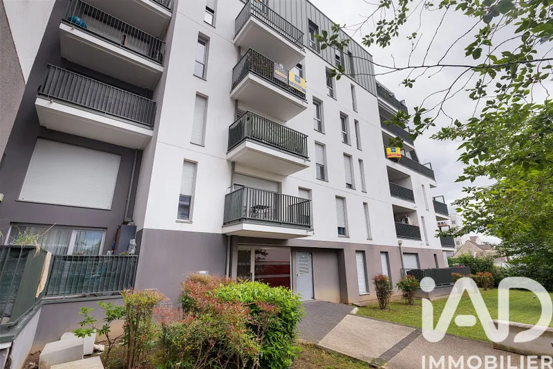 Vente Appartement 4 pièces - Photo 2