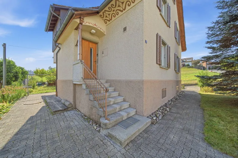 FROM A LOT TO YOUR DREAM HOME — 699 M² OF BUILDING LOT IN USTER - Photo 5