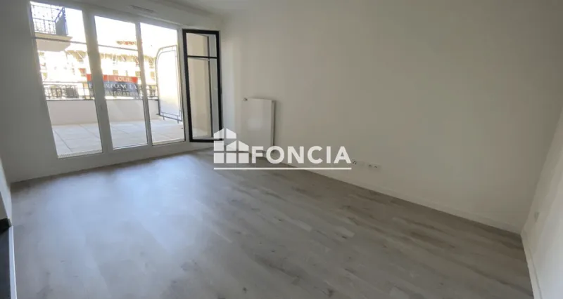 Appartement à louer, 2 pièces, 46 m², Clamart