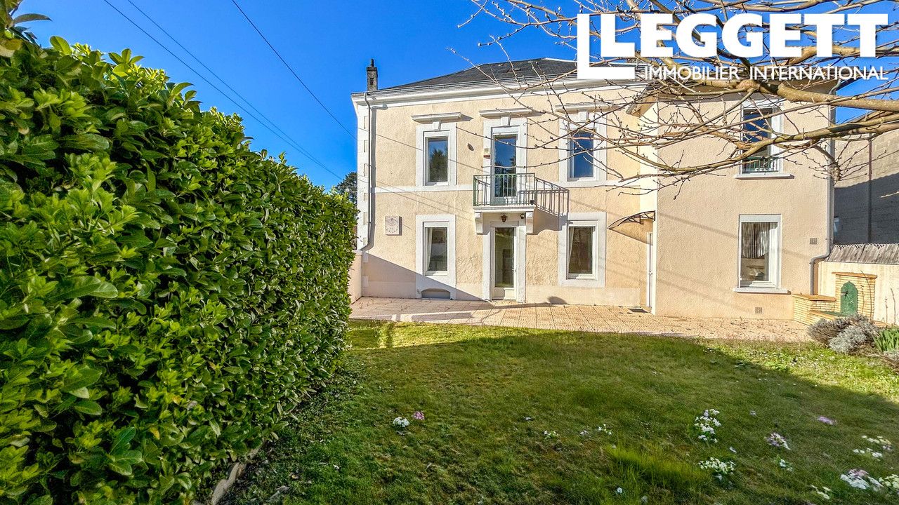 COULOUNIEX-CHAMIERS : Maison familiale avec grand garage à 3 km du centre de Périgueux