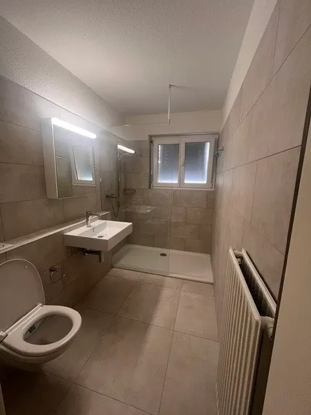 ASCONA, 3 1/2 - Zimmerwohnung in zentraler Lage zu vermieten - Photo 3