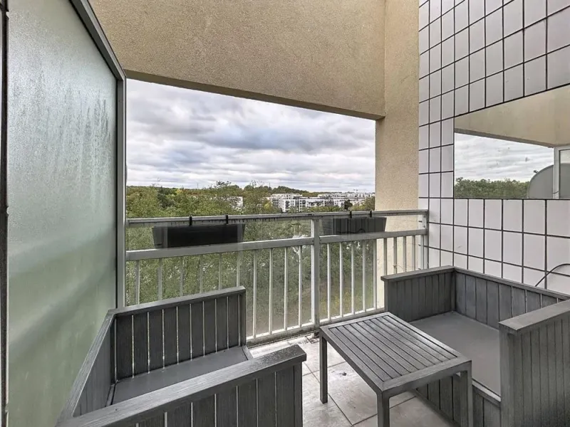 Grand 4 pièces avec balcon, multiples possibilités - Photo 4
