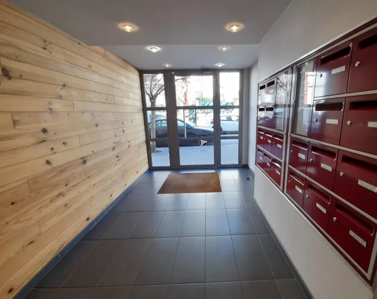 COLOCATION Clichy Centre!!! 1 chambre dans un 3 pièces 70 m² meublé - Photo 5