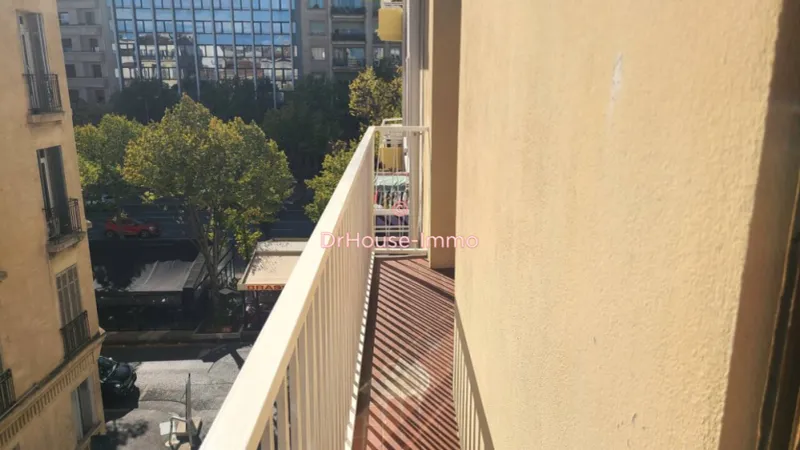 Appartement à louer, 2 pièces, 48 m², Marseille