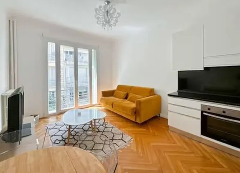 Appartement à louer, 2 pièces, 36 m², Nice
