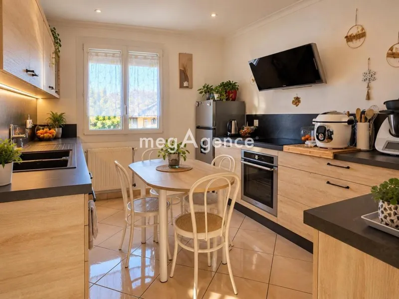 MAISON 3 CHAMBRES AVEC JARDIN ET GARAGE - Photo 2