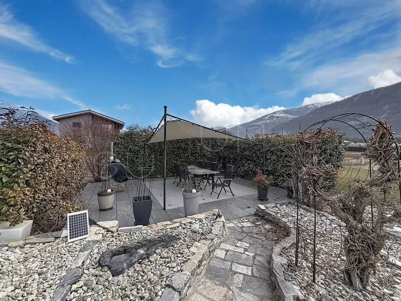 Ardon villa avec piscine sur 1'500 m² - Photo 2