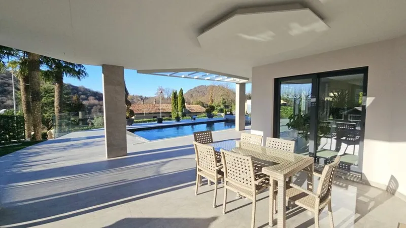 Villa de 6.5 pièces en vente à Miglieglia - 390 m² - Photo 2