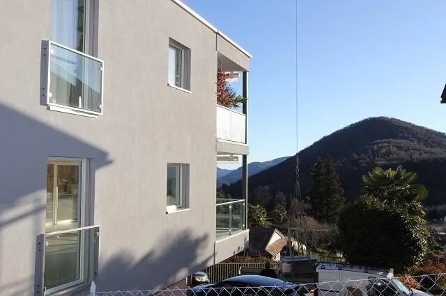 4 1/2-Zimmer-Neubau-Wohnung mit Aussichtsterrasse - Photo 4