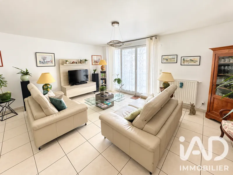 Vente Appartement 4 pièces - Photo 2