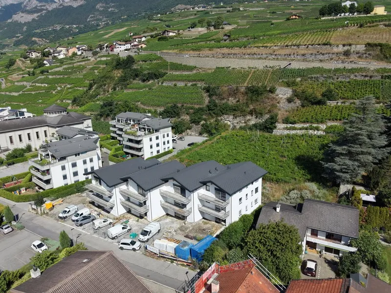 Neue 3,5-Zimmer-Wohnung mit Panoramablick in Conthey - Photo 4