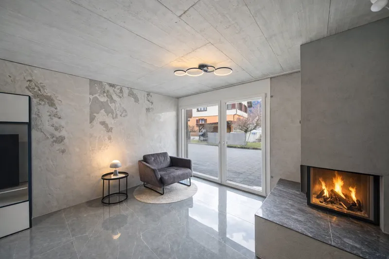 ANGULAR, EDGY & CLEAR – MODERN ARCHITECT’S HOUSE - Photo 4