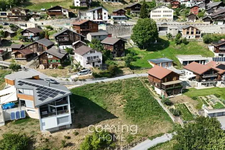 Erschlossenes Bauland mit traumhaftem Panoramablick in Bratsch - Photo 2