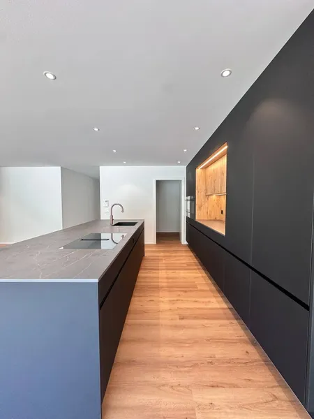 Wohnen der Extraklasse – exklusive 4.5-Zimmer-Terrassenwohnung am Buechenberg - Photo 3