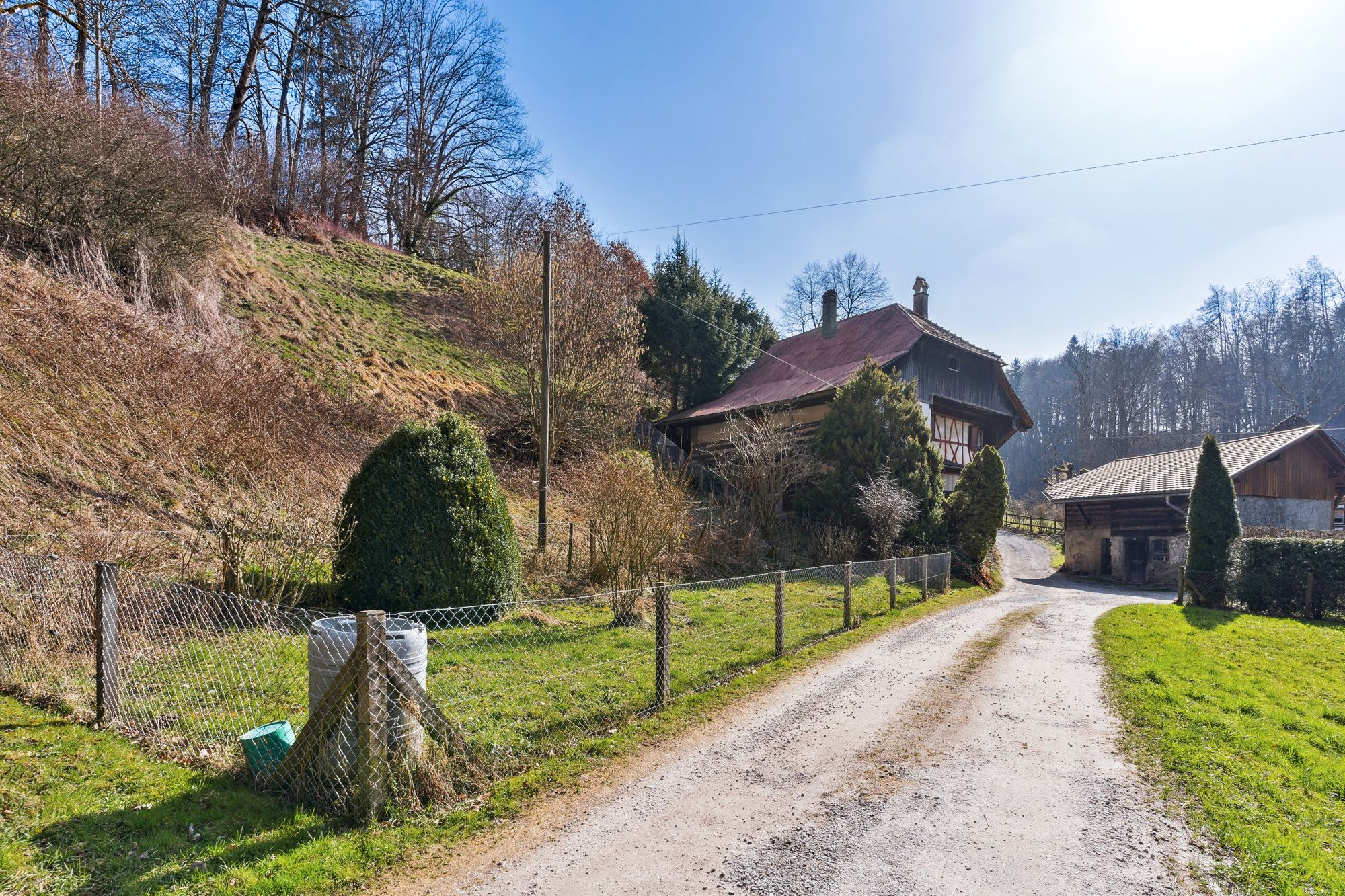 Maison historique à rénover à Pulvermüli