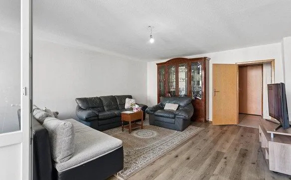 Spacieux appartement de 5,5 pièces avec terrasse de 60 m2 à Lucens - Photo 2