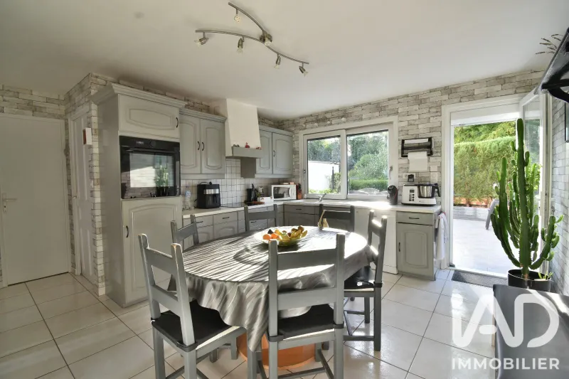 Vente Maison/villa 5 pièces - Photo 5