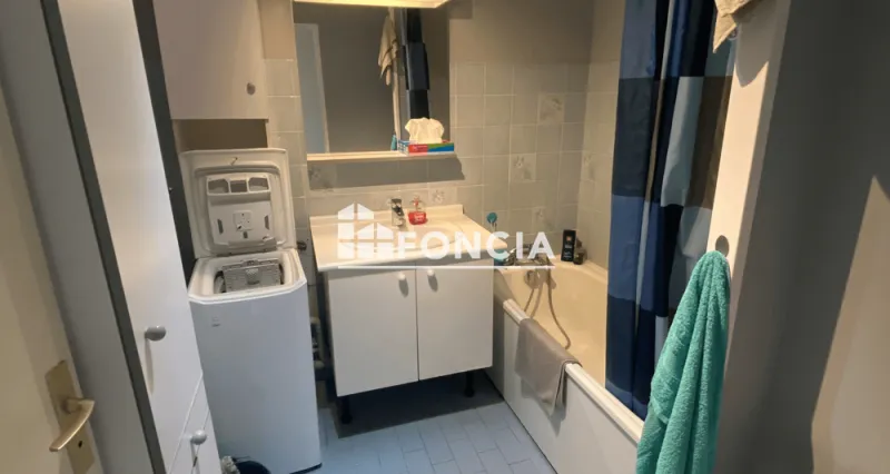 Location Studio 32.35 m² - Chelles 77500 - Photo 3