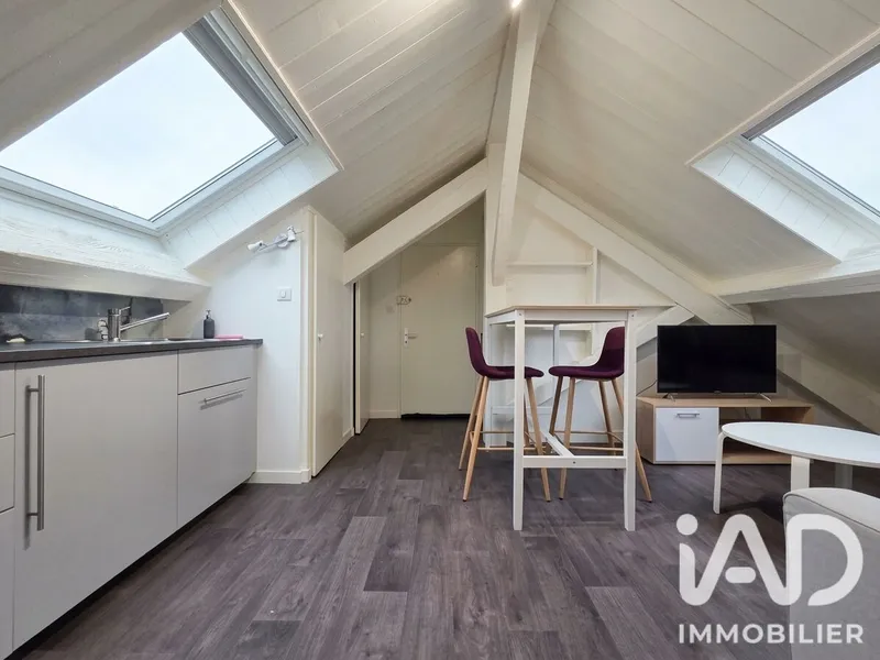 Vente Appartement 2 pièces - Photo 2