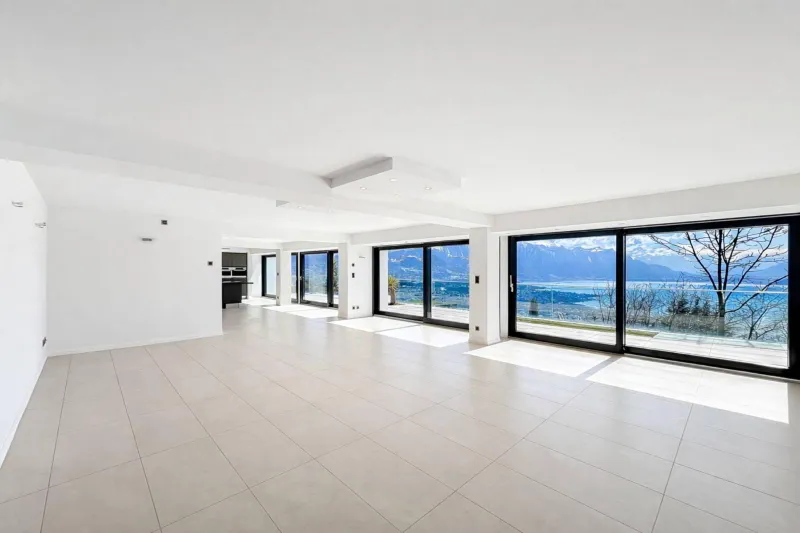 Propriété de 6.5 pièces avec piscine et vue à couper le souffle - Photo 3