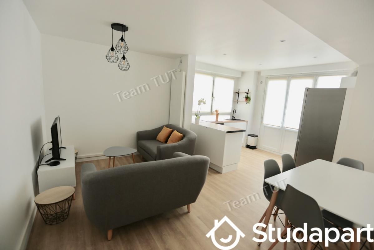 Chambre dans une colocation de 11m2