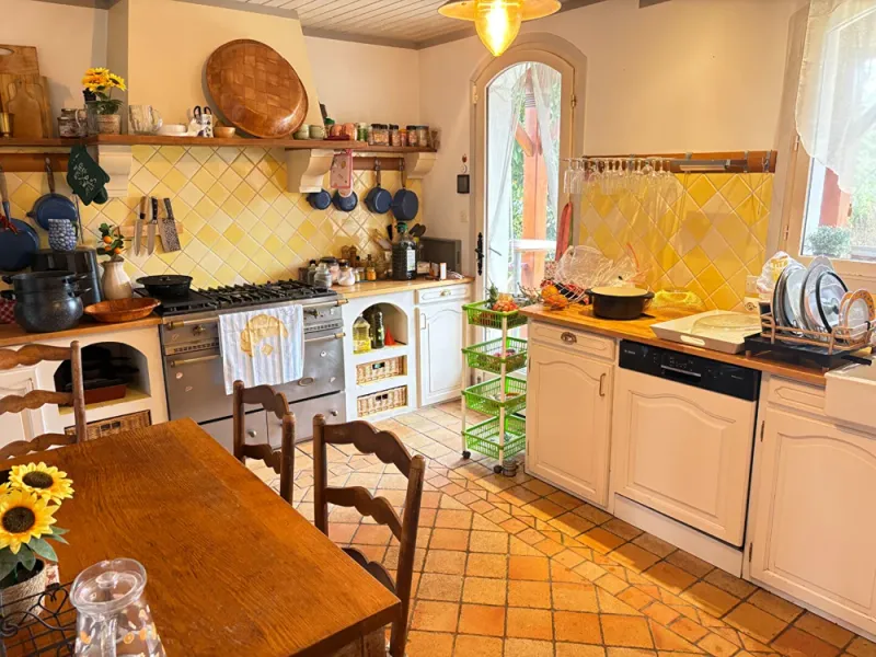 Charmante maison dans le secteur SAINT-PIERRE - Photo 4