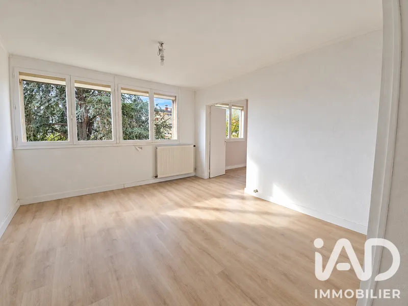 Vente Appartement 2 pièces - Photo 2