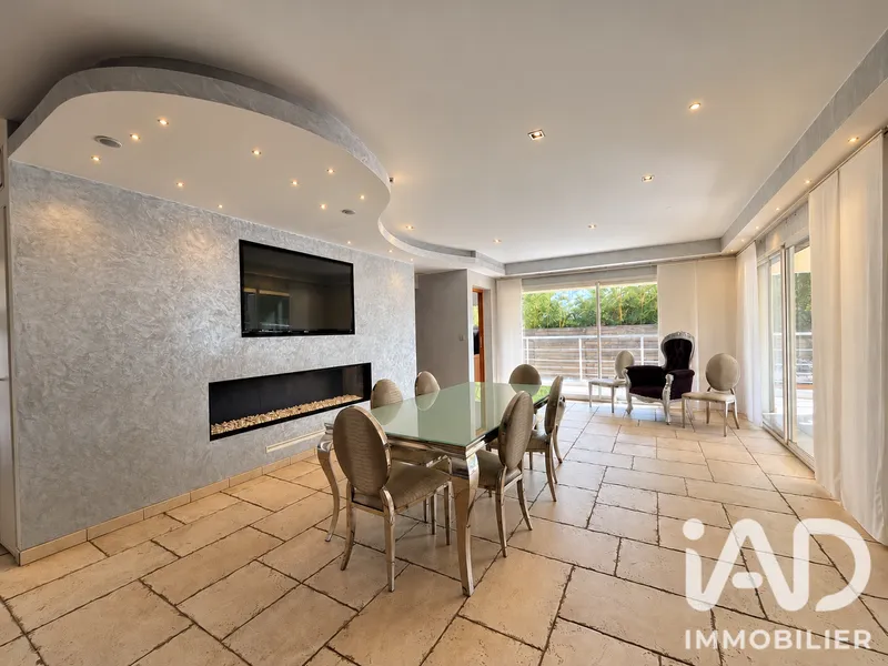 Vente Maison/villa 8 pièces - Photo 3