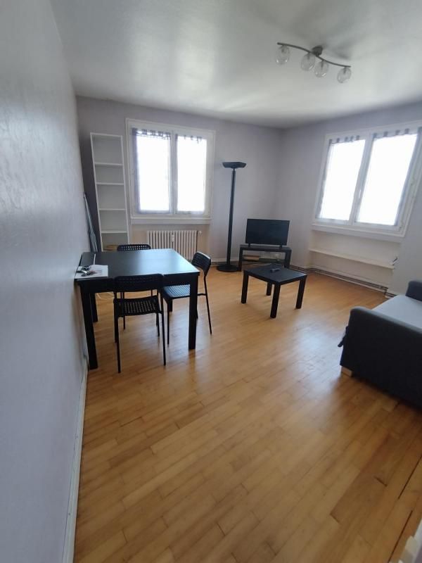 Appartement Saint-Etienne T2 centre ville