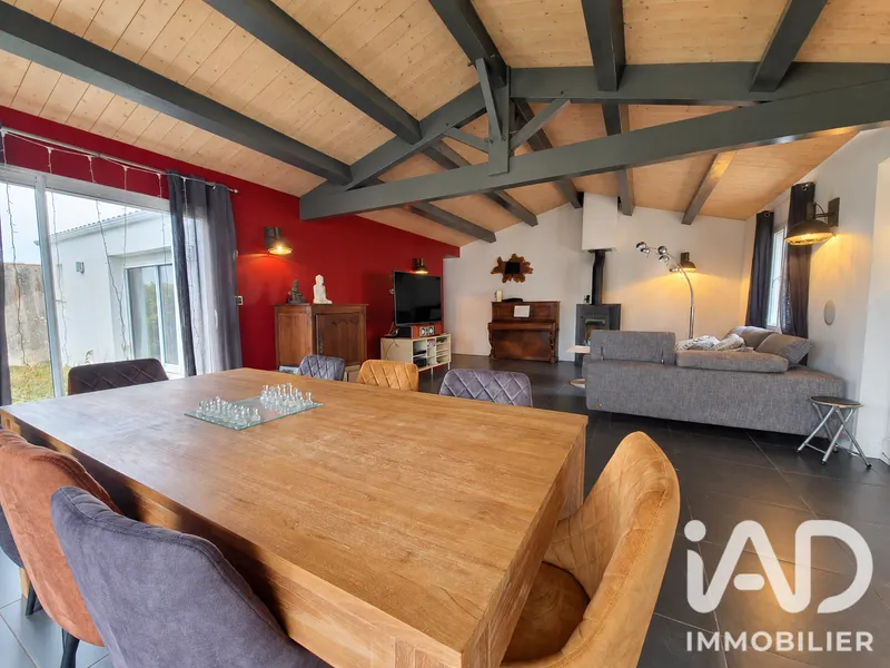 Vente Maison/villa 8 pièces - Photo 2