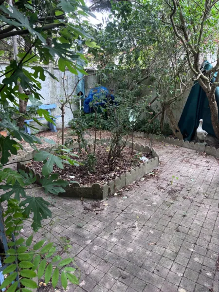 Exclusivité Guy Hoquet : Maison de ville avec extérieur et box à Montreuil - Photo 2