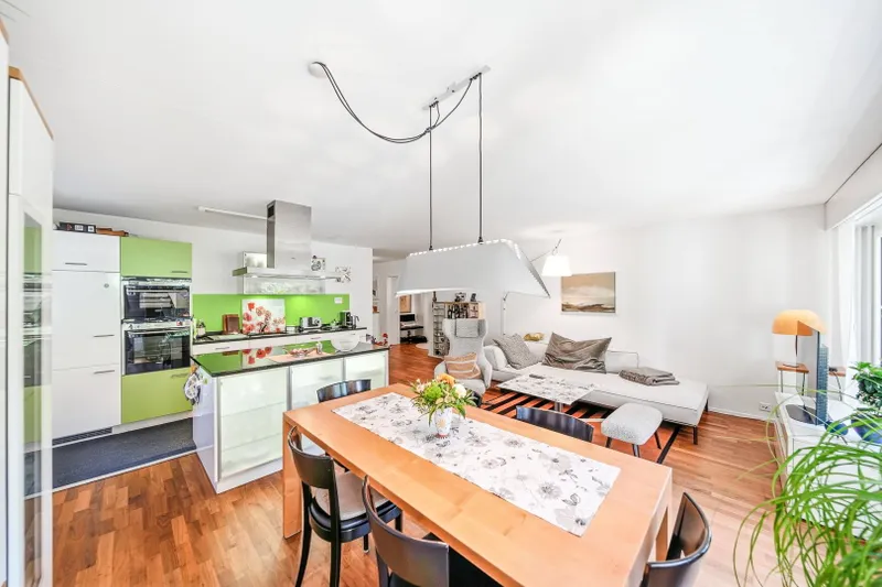 5.5-ROOM APARTMENT IN LUZERN NEAR LAKE LUCERNE - Photo 4