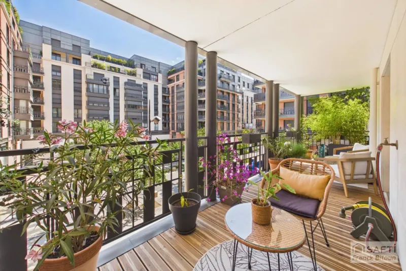 Delage - Bécon. 4 pièces de 2024 avec terrasse, cave et 2 parkings (en sus) - Photo 3