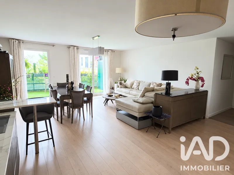 Appartement à vendre, 3 pièces, 78 m², Suresnes