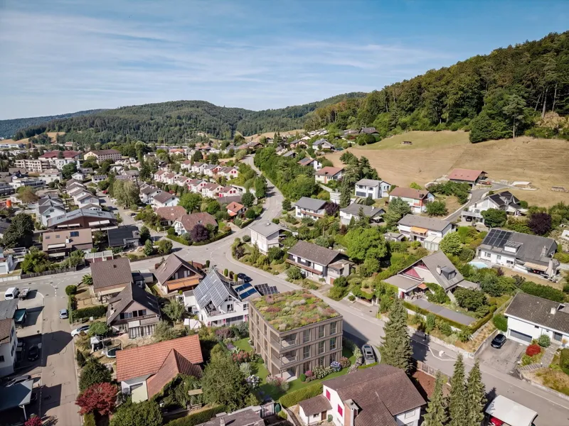 571 M2 OF BUILDING LOT WITH ATTRACTIVE NEW CONSTRUCTION POTENTIAL IN BUBENDORF - Photo 4