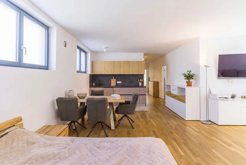 MODERN AND CENTRALLY LOCATED IN ALLSCHWIL – APARTMENT WITH PRIVATE GARDEN PATIO - Photo 2