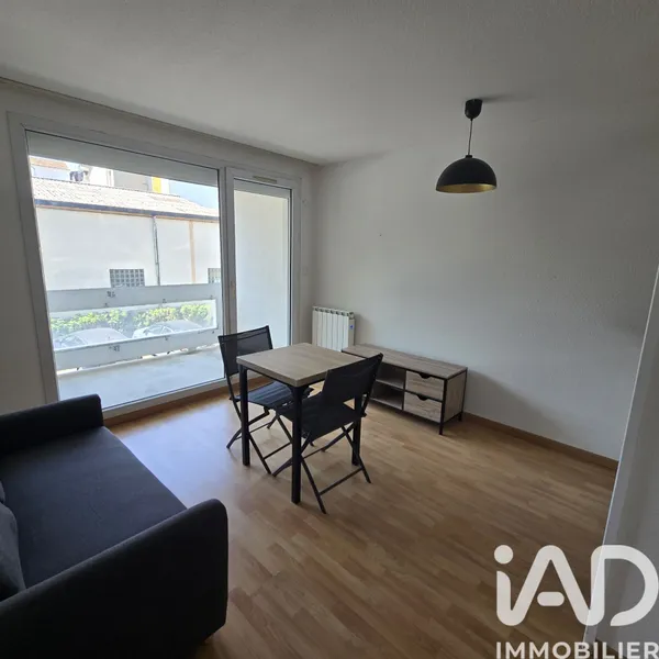 Vente Appartement 2 pièces - Photo 2