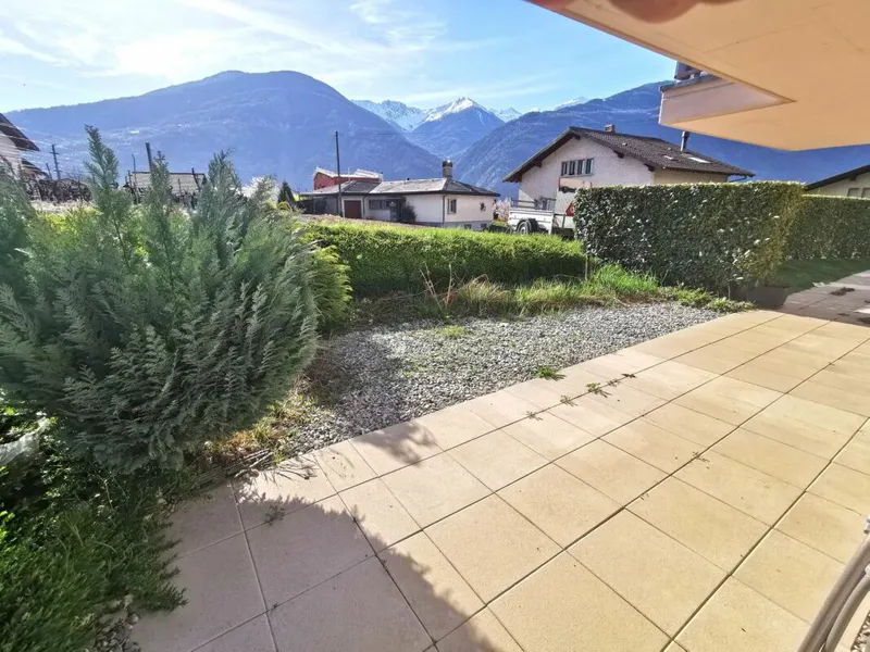 Appartement 2.5 pièces avec jardin dans immeuble résidentiel - Photo 4