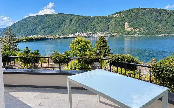 Casa a schiera ristrutturata, con terrazza panoramica e giardino pr... - Photo 4