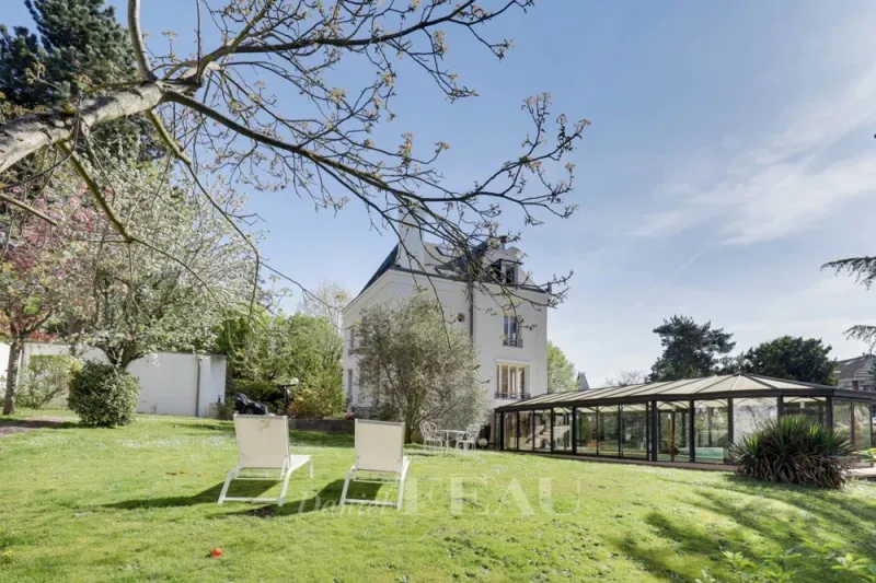 Maison à vendre, 10 pièces, 325 m², Garches