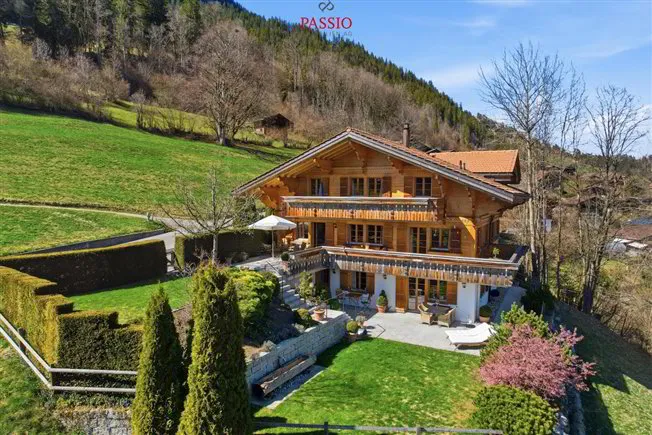 Maison à vendre, 8.5 pièces, Zweisimmen
