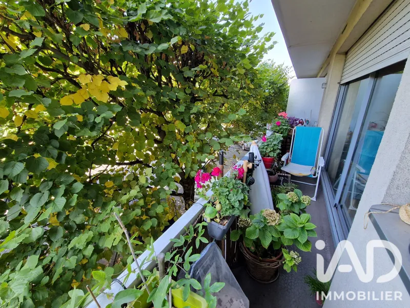 Vente Appartement 1 pièce - Photo 2