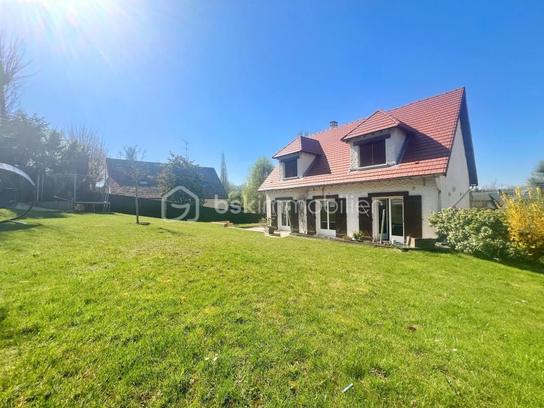Maison familiale à Marly-le-Roi – Charme, confort et tranquillité !
