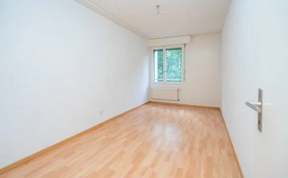 Grosszügige 3.5-Zimmer-Wohnung nähe Westside - Photo 4
