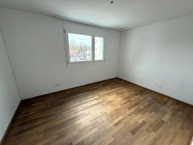 Moderne 4.5-Zimmer-Wohnung mit 2 Balkonen in Wohlen - Photo 5