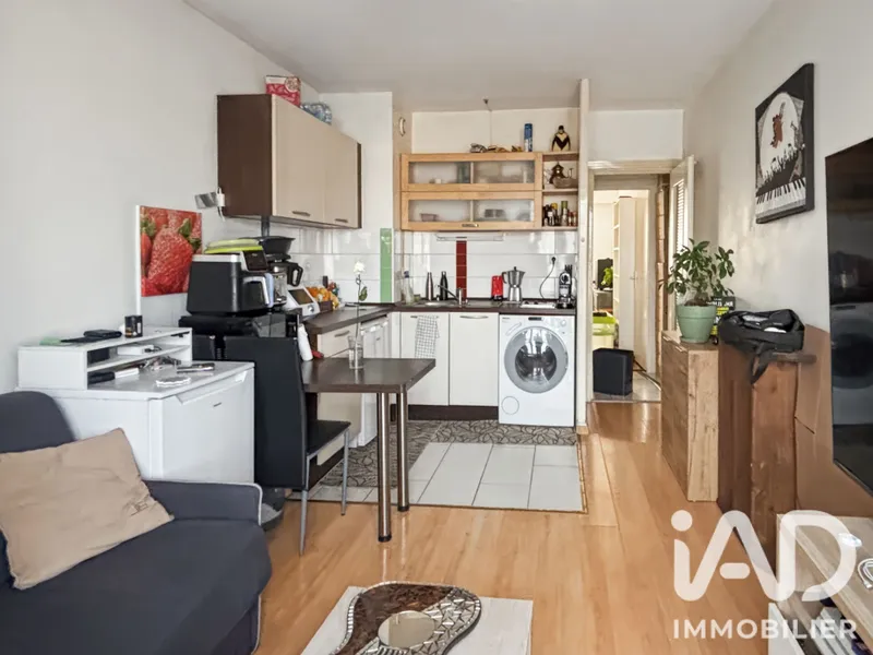 Vente Appartement 2 pièces - Photo 2