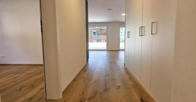 Hell und viel Wohnraum - Im Zentrum mit grosser Terrasse! - Photo 3