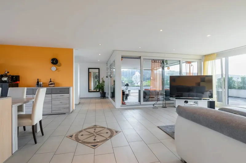 Traumhafte 4.5-Zimmer-Attikawohnung mit Panorama-Terrasse - Photo 2