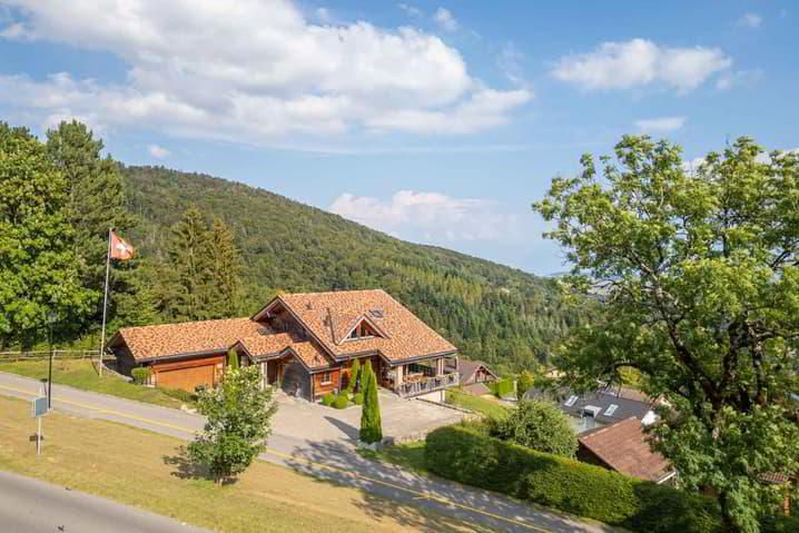 Exceptional Chalet in Saint-George Exclusively